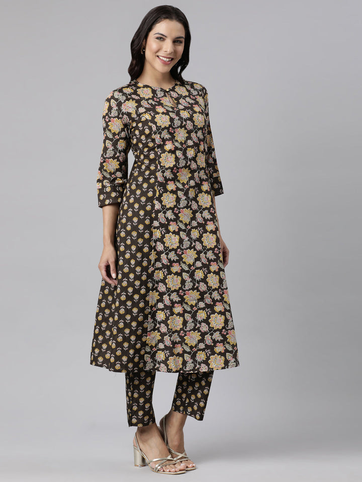Neerus Brown printed straight suit set panelled kurta with trouser and dupatta - detail view 1