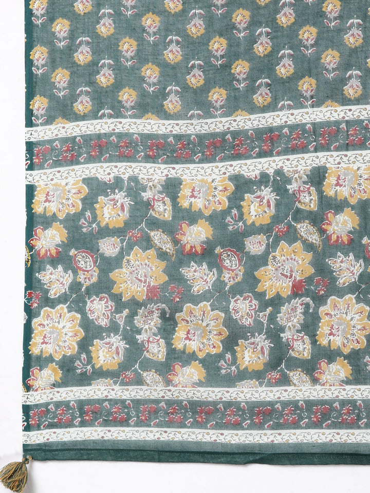 Neerus Green printed straight suit set panelled kurta with dupatta - detail view 5