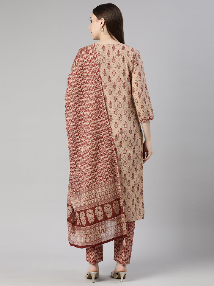 Neerus Maroon printed floral straight suit set - side view