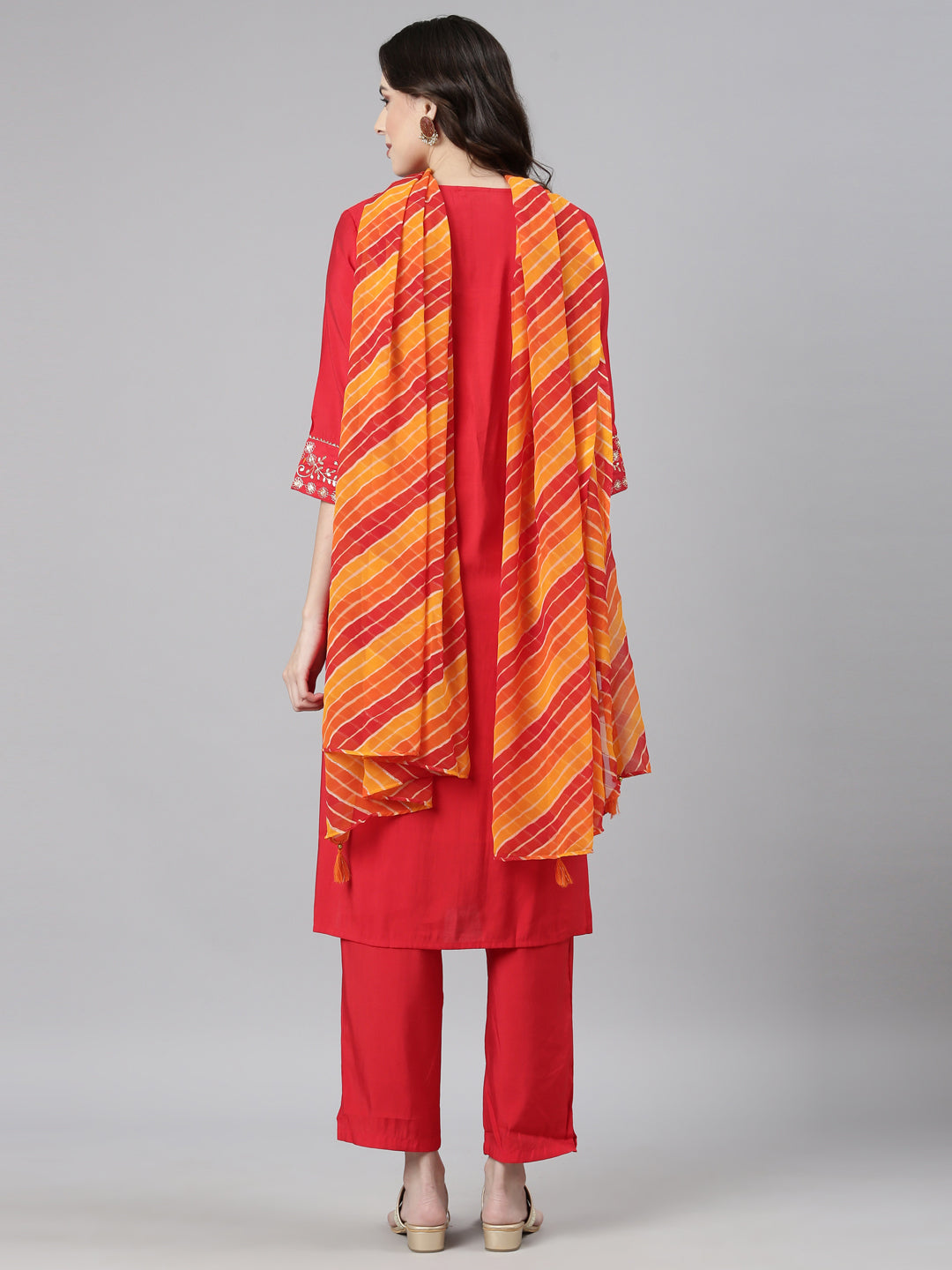 Neerus Red Casual Solid Straight Kurta and Trousers With Dupatta