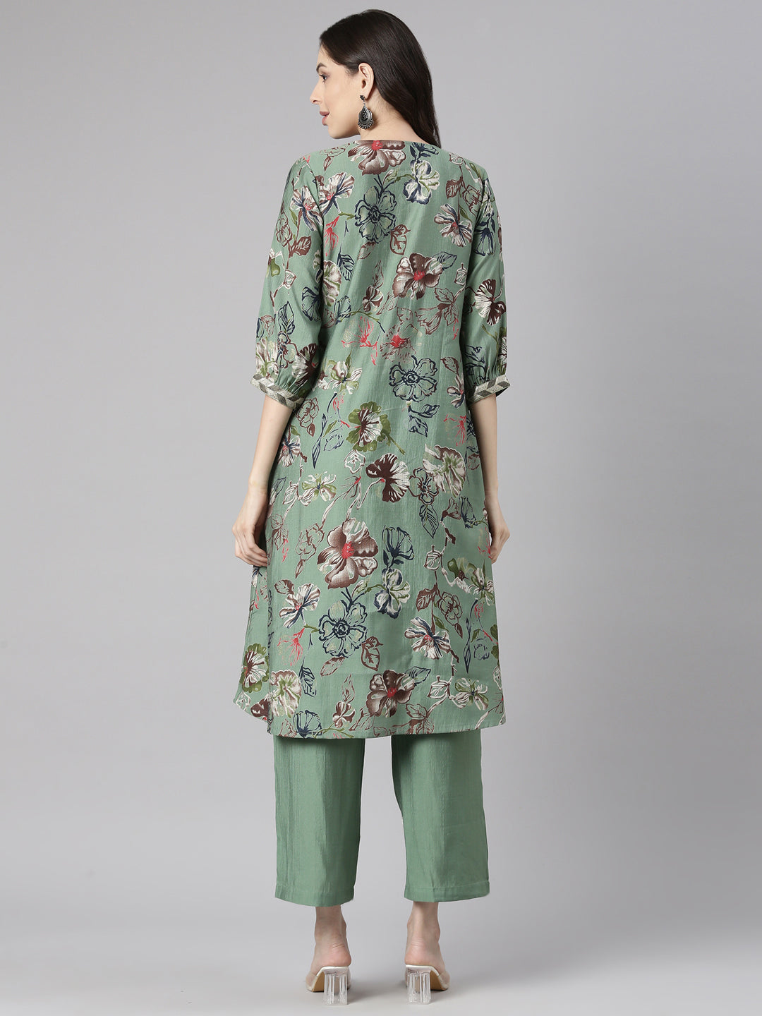 Neerus Green Printed Straight Kurta and Trousers