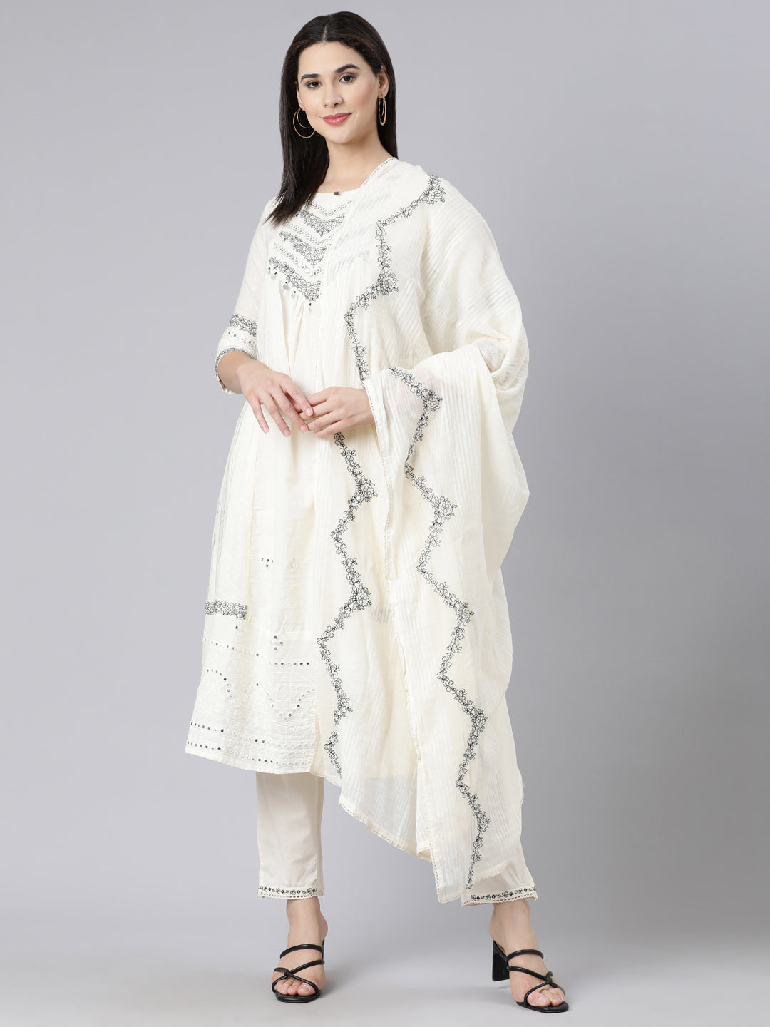 Neerus White cotton embroidered suit set panelled kurta with dupatta - detail view 3