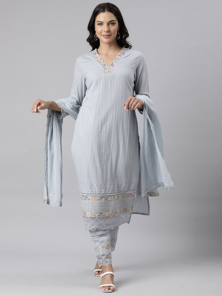 Neerus Grey cotton panelled suit set with dupatta - detail view 3