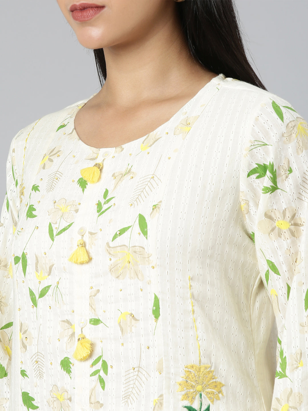 Neerus White printed straight suit set - detail view 1