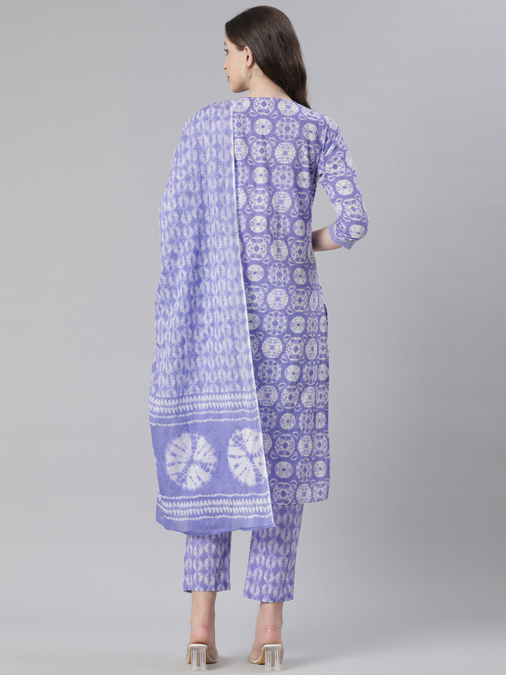 Neerus Lavender Printed Straight Kurta and Trousers With Dupatta