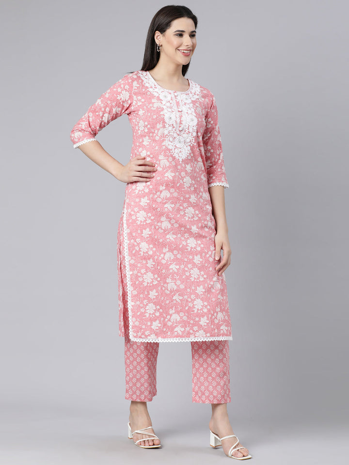 Neerus Pink cotton printed suit set - side view