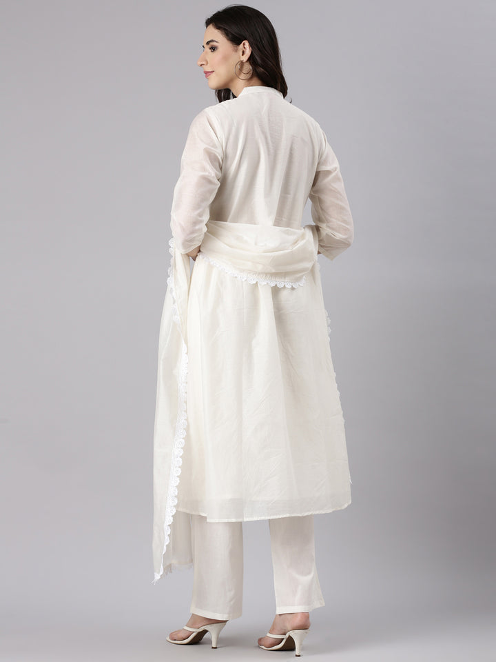 Cream Chanderi Embroidery Three Piece Set