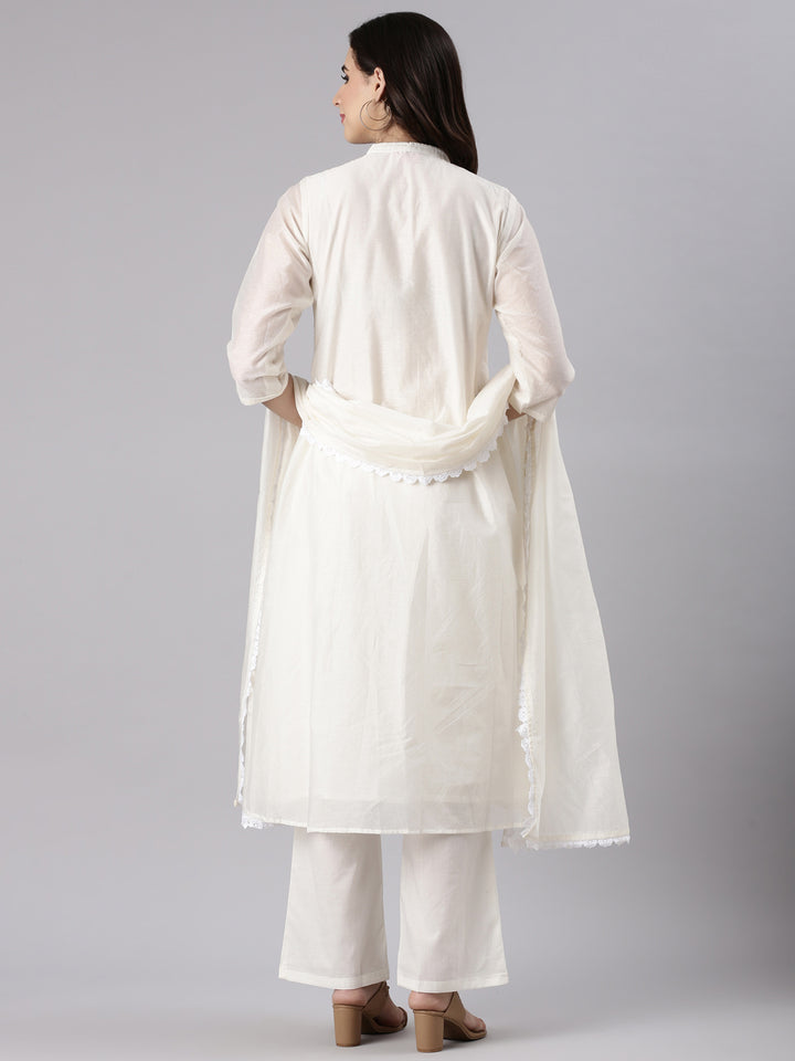 Cream Chanderi Embroidery Three Piece Set