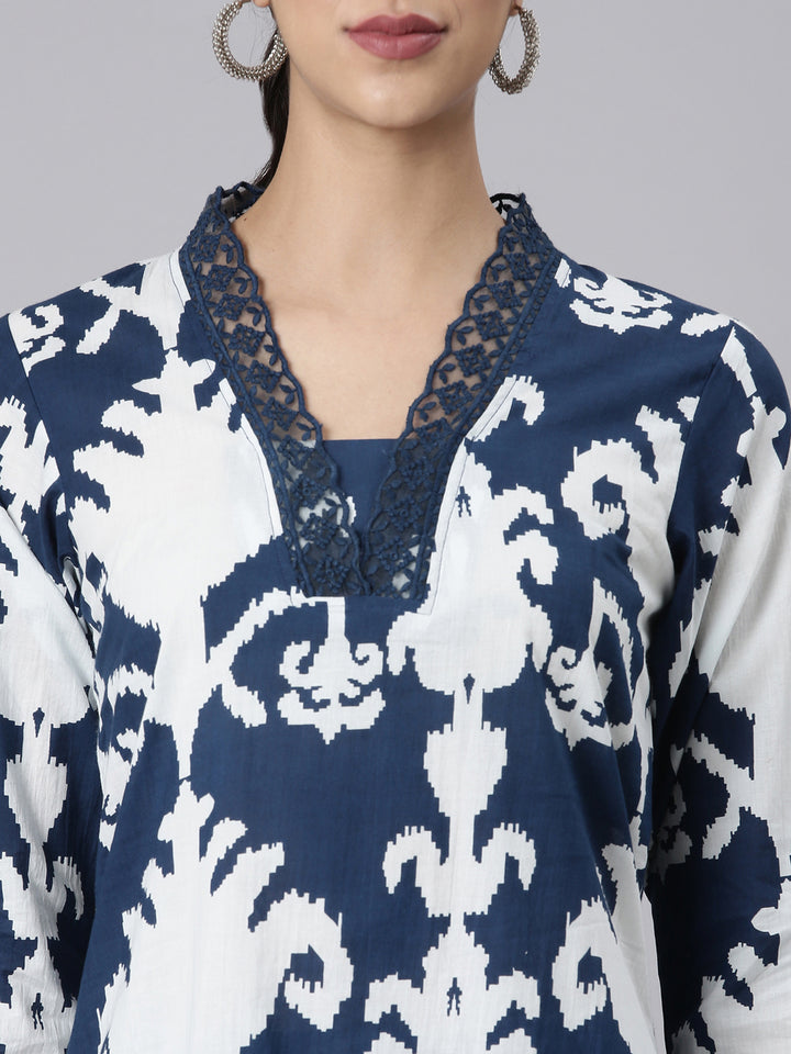 Neerus Navy Blue Printed Straight Kurta and Trousers
