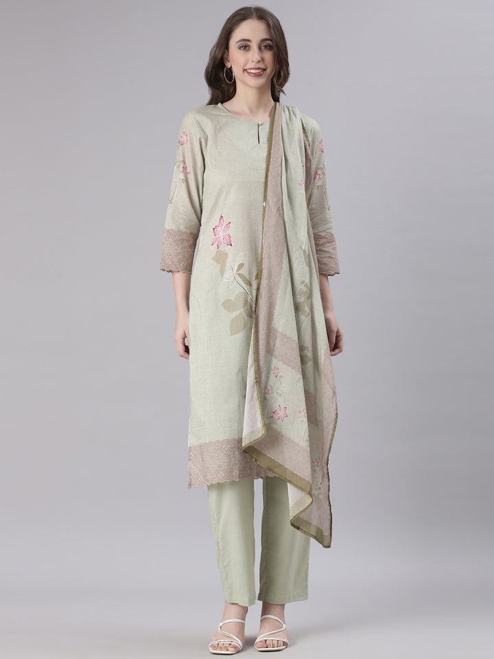 Neerus Green Solid Straight Kurta and Trousers With Dupatta
