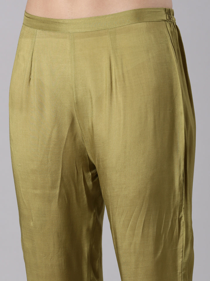 Mehadi Green Muslin Digital Print Three Piece Set