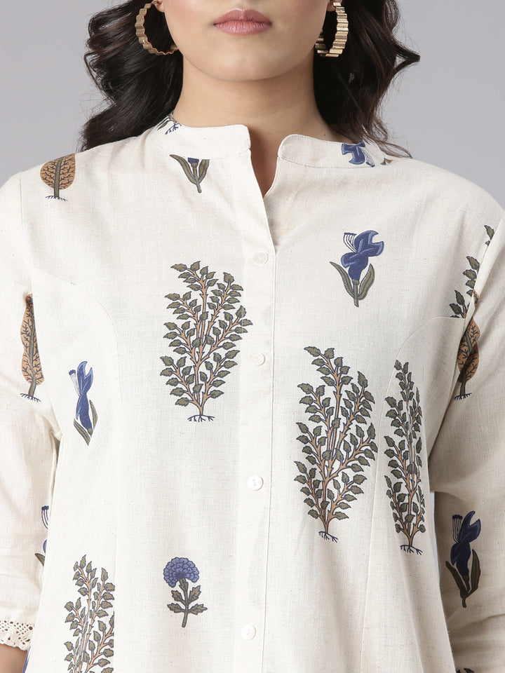 Neerus Cream Solid Straight Kurta and Trousers