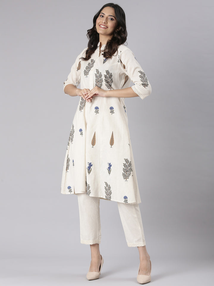 Neerus Cream Solid Straight Kurta and Trousers