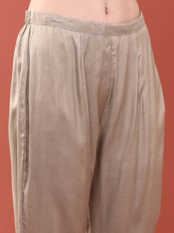 Grey Muslin Digital Print Three Piece Set