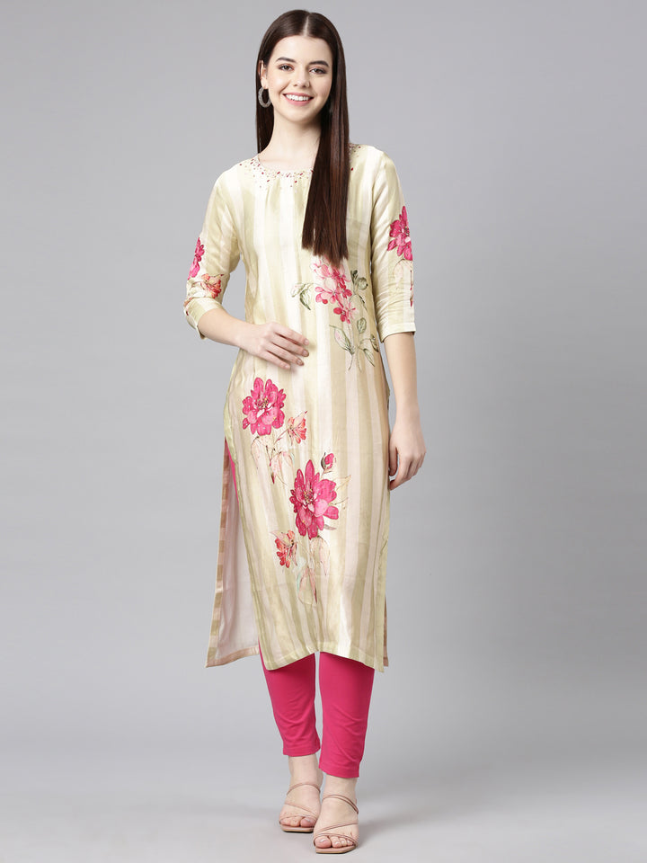Neerus Green Straight Casual Floral Straight Kurtas