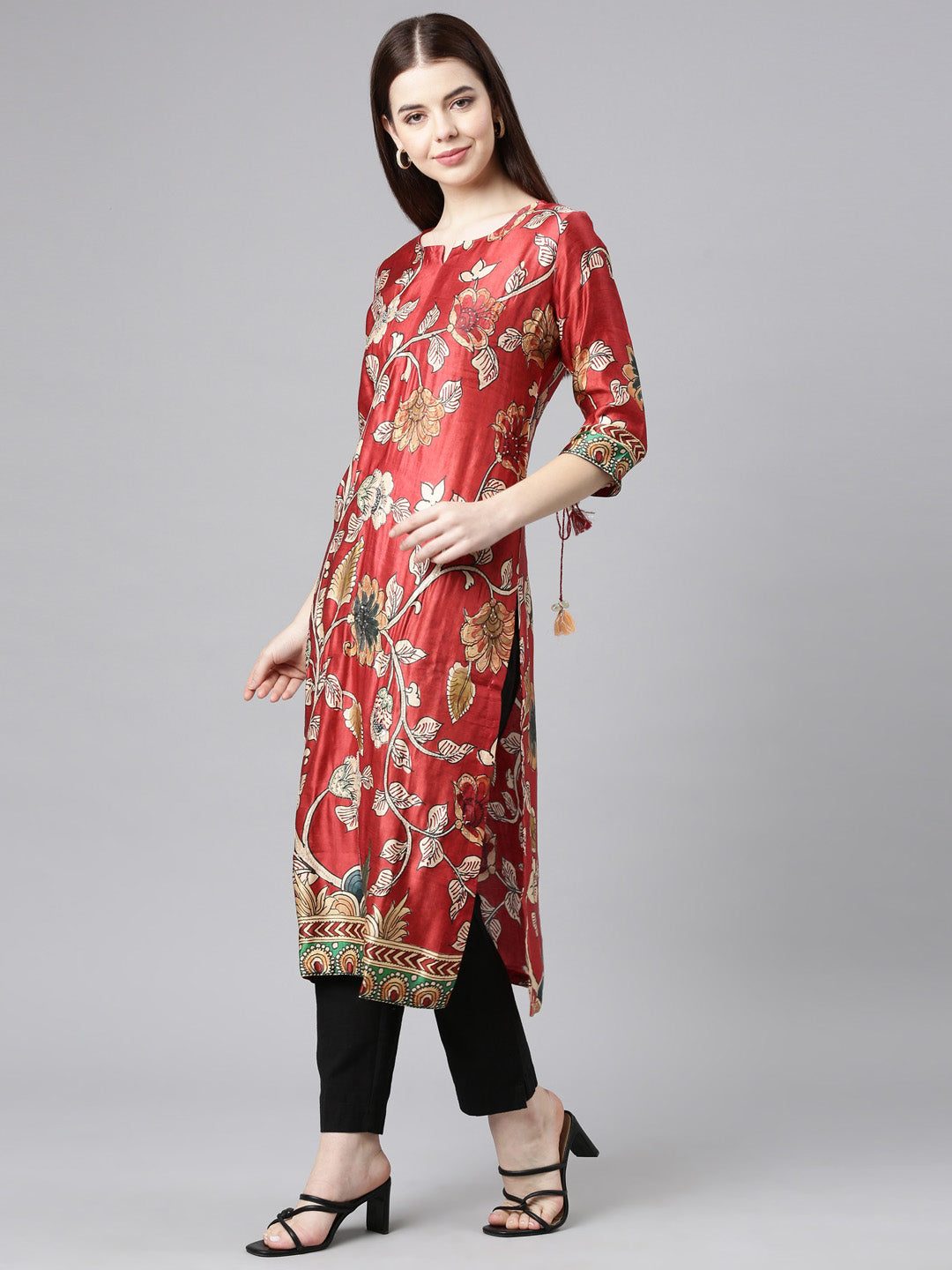 Neerus Orange Straight Casual Floral Straight Kurtas