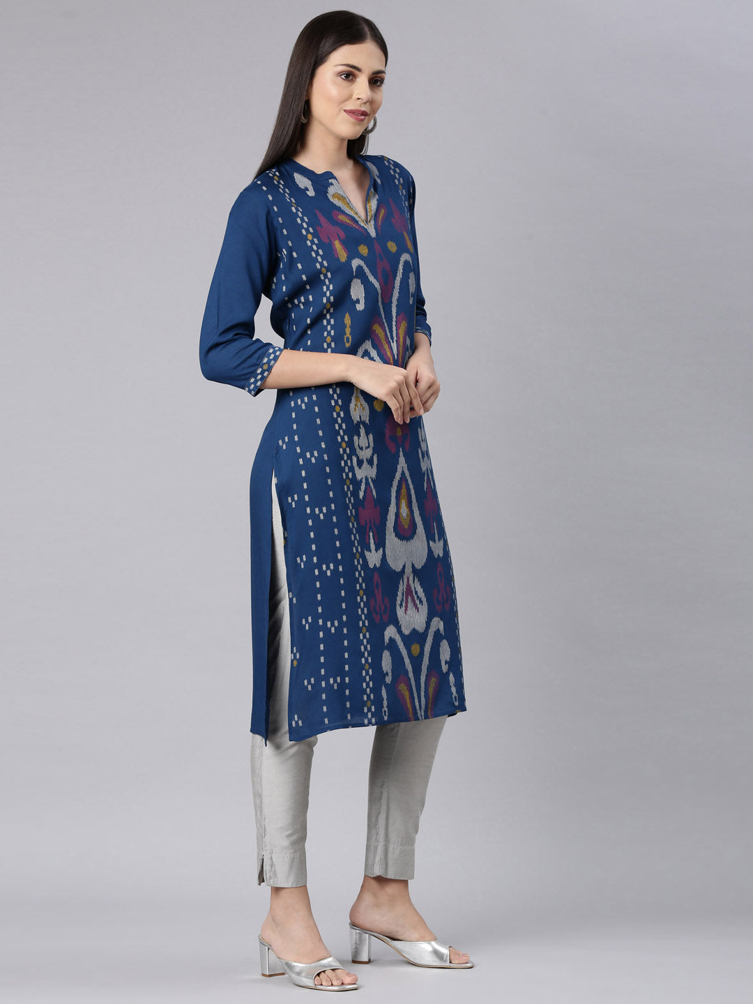 Neerus Blue rayon printed straight kurta - side view