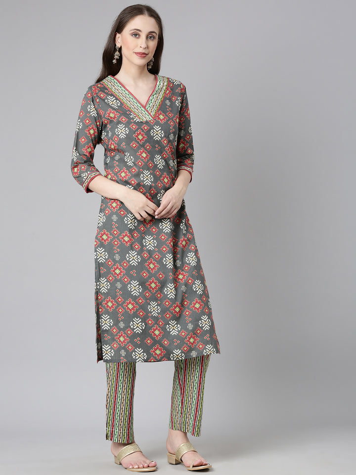 Neerus Grey Printed Straight Kurta and Trousers With Dupatta