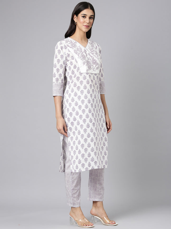 Neerus Lavender Printed Straight Kurta and Trousers With Dupatta