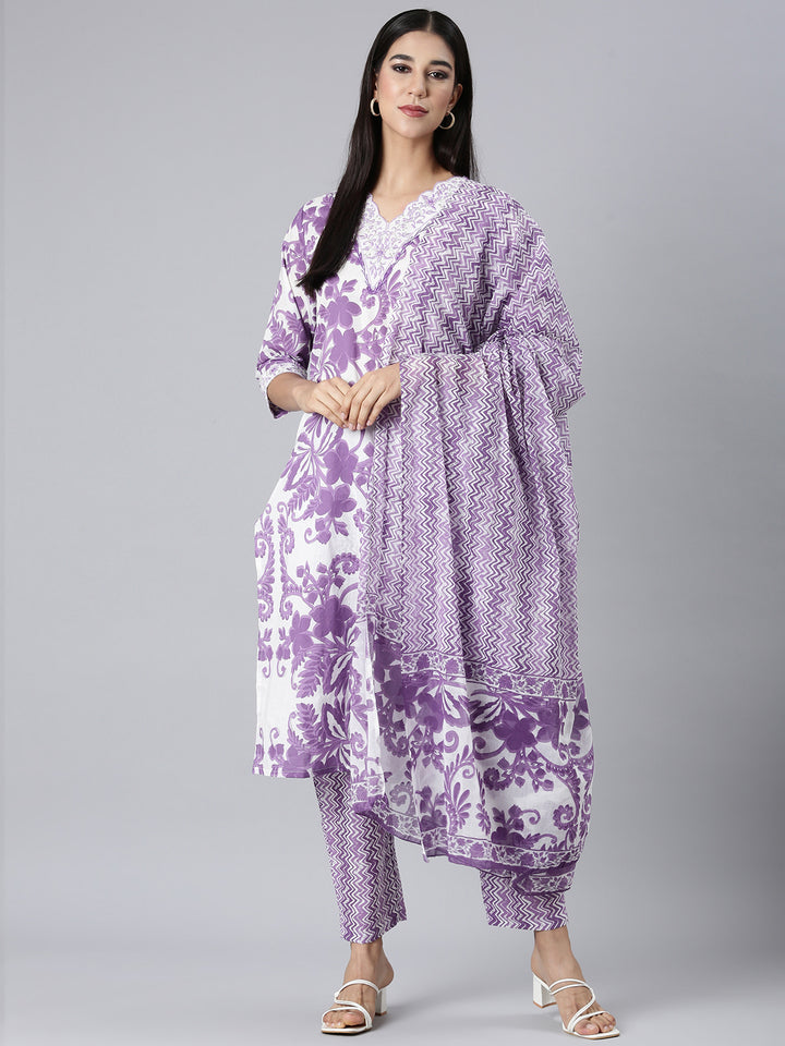 Neerus Lavender Printed Straight Kurta and Trousers With Dupatta
