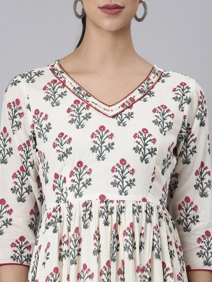 Neerus Off White Casual Maxi Floral Dresses