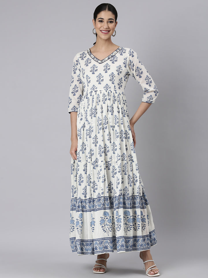 Neerus White Casual Maxi Floral Dresses