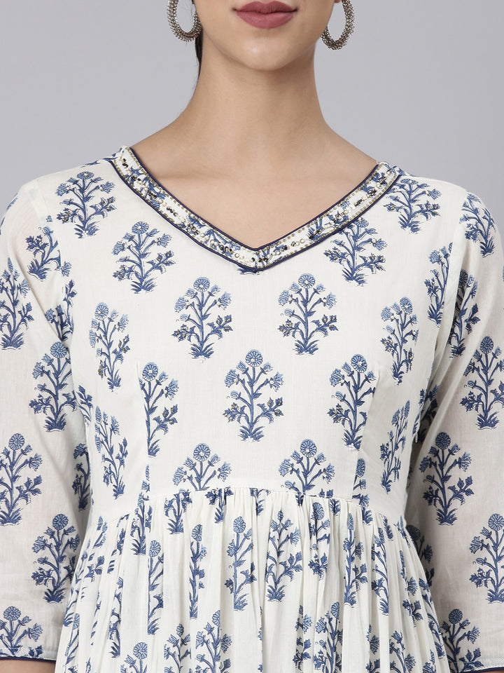 Neerus White Casual Maxi Floral Dresses