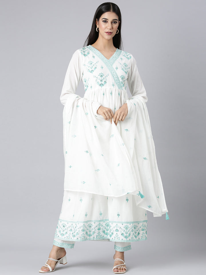 Neerus Green Embroidered Curved Kurta and Trousers With Dupatta