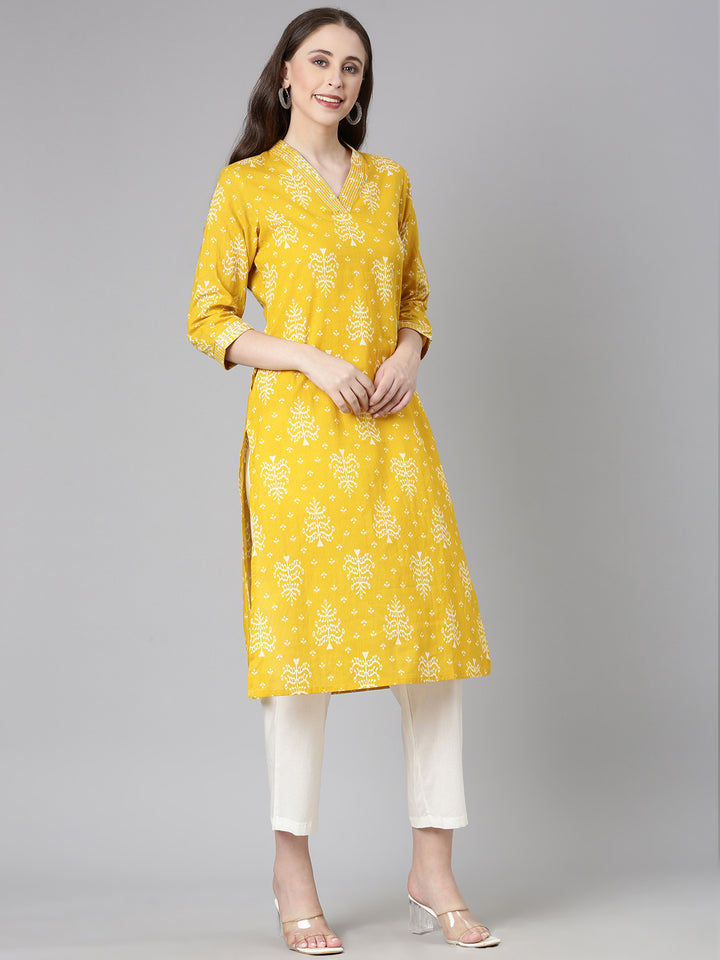 Neerus Mustard Casual Floral Straight Kurtas