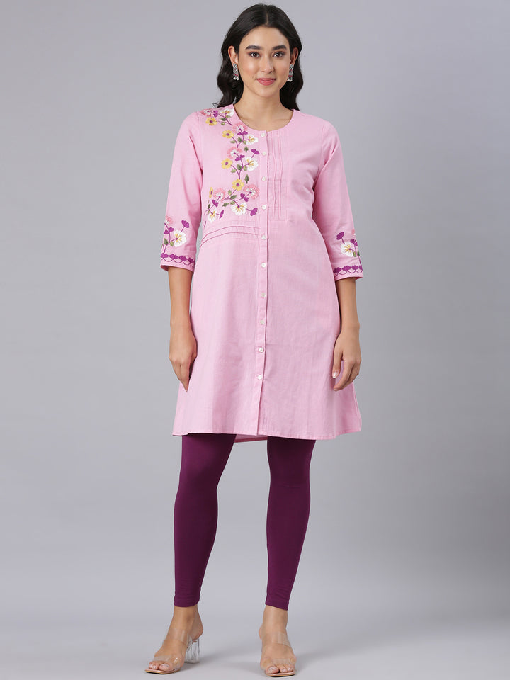 Neerus Pink Casual Solid Straight Kurtis