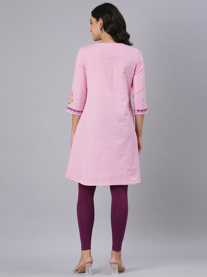 Neerus Pink Casual Solid Straight Kurtis