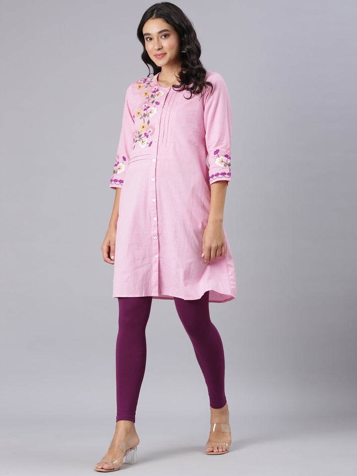 Neerus Pink Casual Solid Straight Kurtis