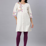 Neerus Off White Casual Solid Straight Kurtis