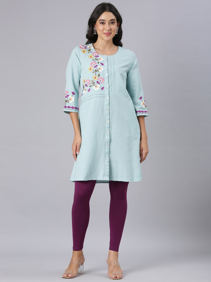Neerus Blue Casual Solid Straight Kurtis
