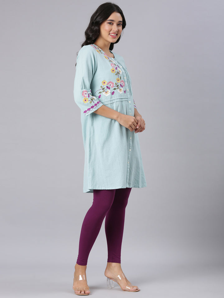 Neerus Blue Casual Solid Straight Kurtis