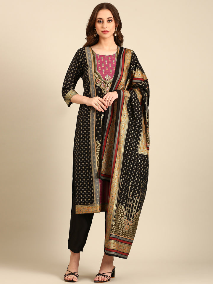 Black Foil printed kurta set with silk duppata
