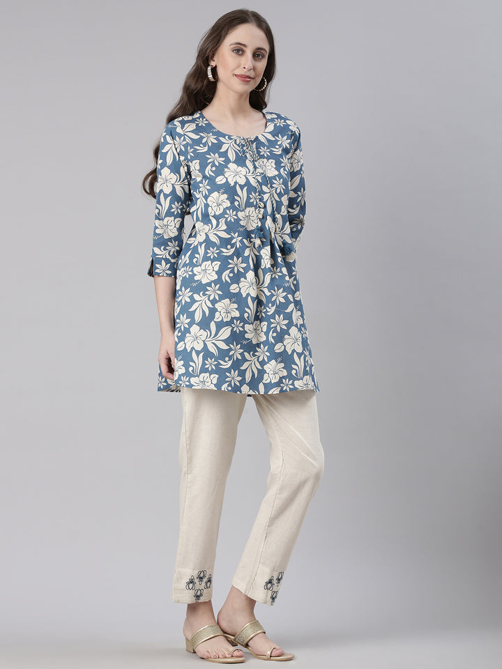 Neerus Blue Casual Printed Kurti with Trousers