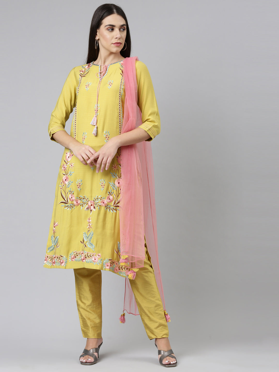 Neerus Yellow cotton embroidered suit set - front view