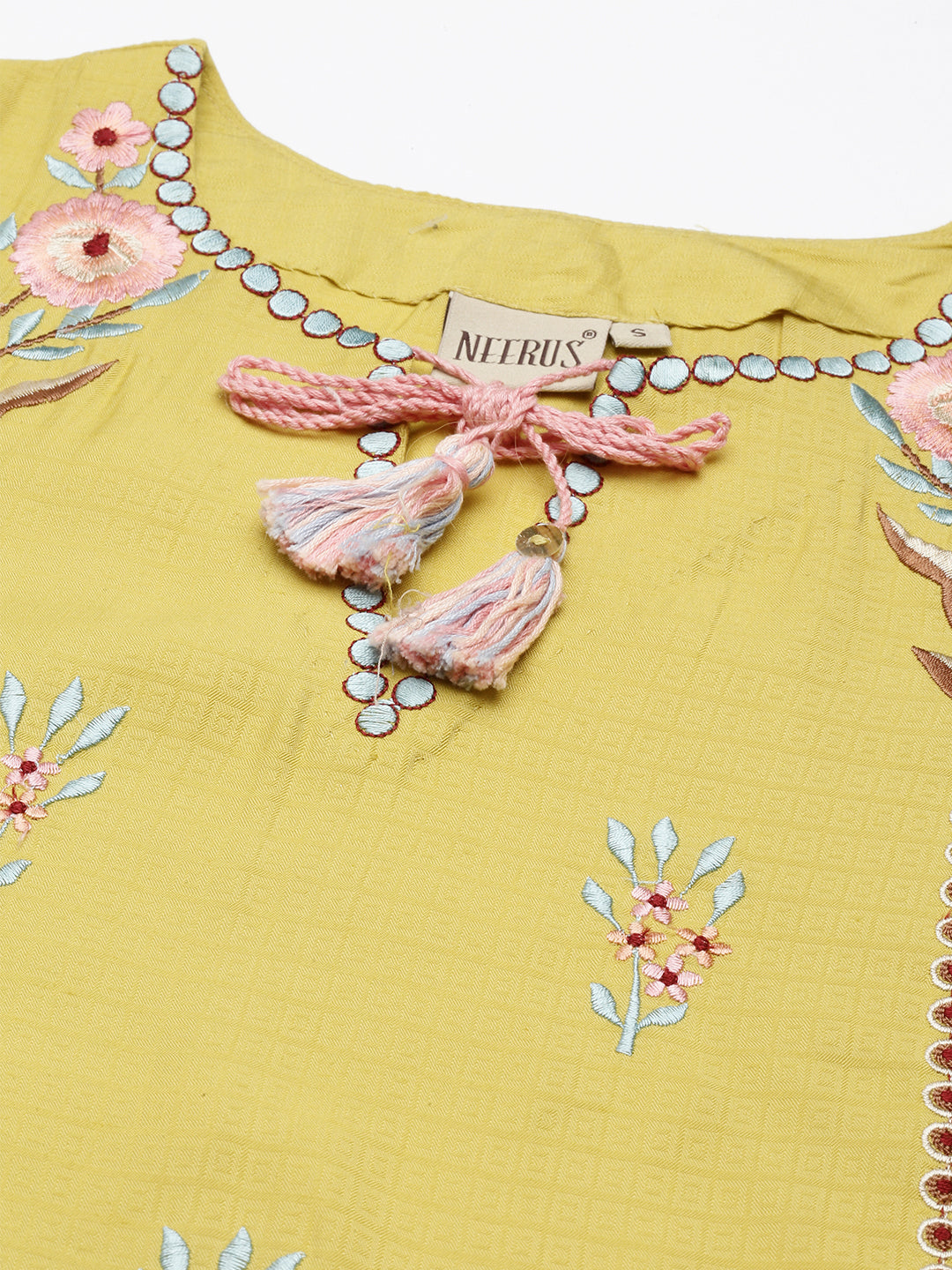 Neerus Yellow cotton embroidered suit set - detail view 1