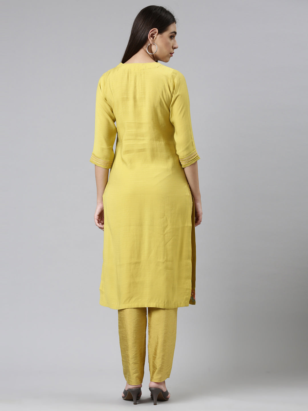 Neerus Yellow cotton embroidered suit set - side view