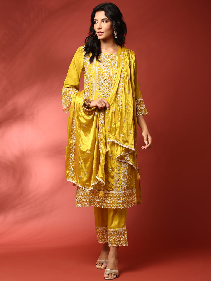 Green muslin heavy embroidered three piece suit set