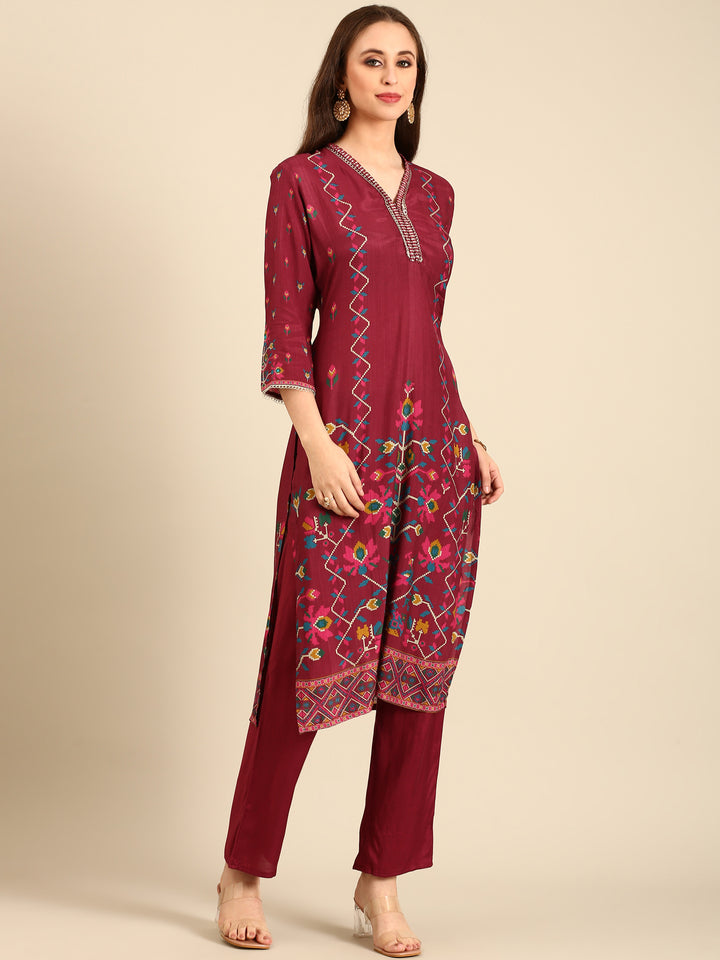 Wine suit set with organza duppata