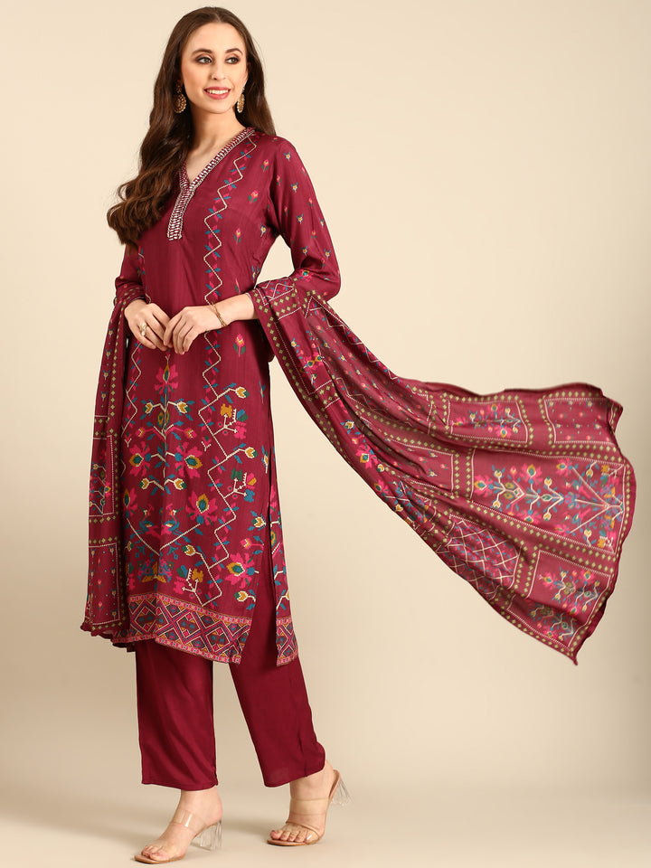 Wine suit set with organza duppata