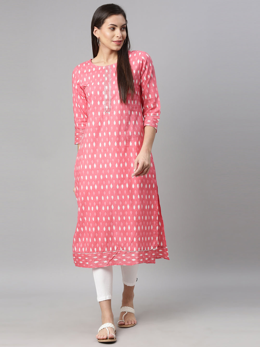 Neerus Pink cotton printed kurta geometric design - detail view 3