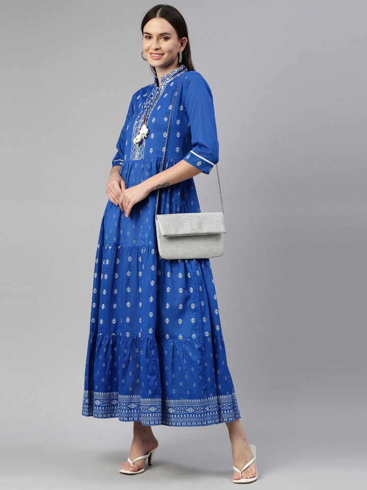 Neerus Women Blue Ethnic Motifs Embroidered Thread Work Cotton Anarkali Kurta
