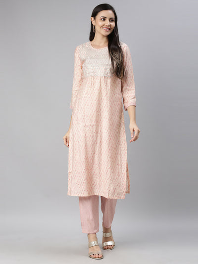 Neerus Women Peach-Coloured Embroidered Kurti with Trousers