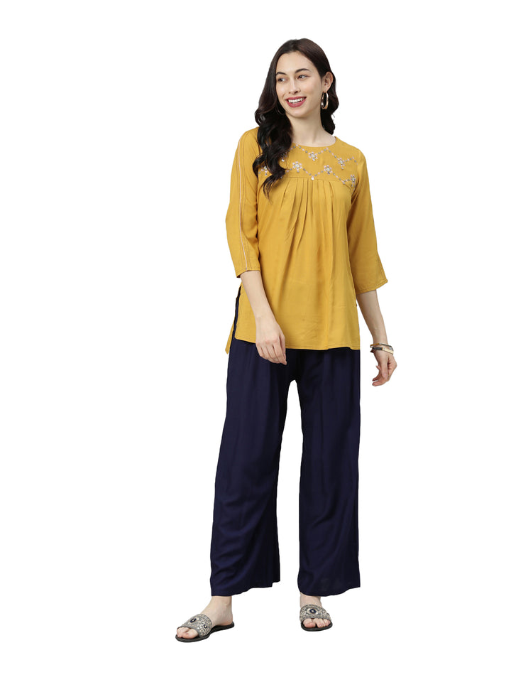 Neerus Yellow cotton embroidered kurti - detail view 2