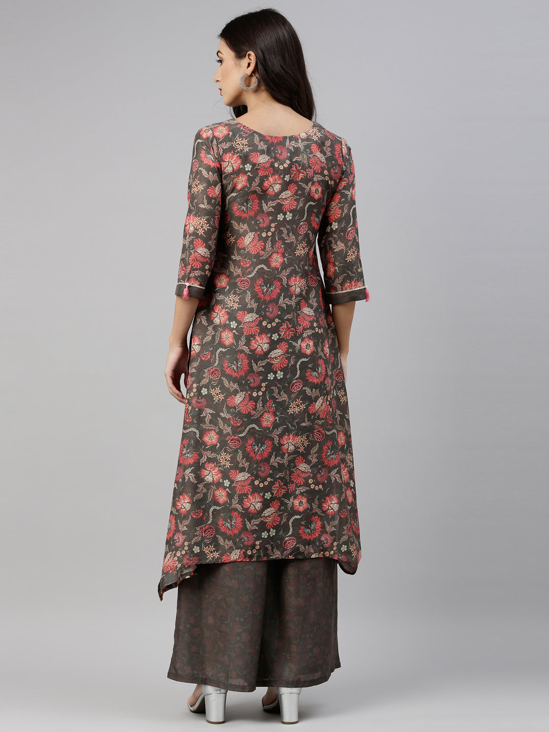 Neerus Women Olive Green Floral Printed Kurta with Sharara