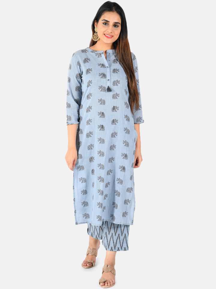 Neerus Blue printed straight kurta for women - front view