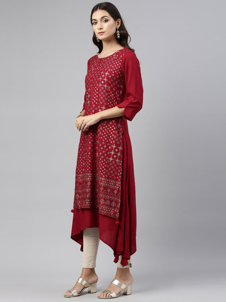 Neerus Maroon geometric printed kurta - front view